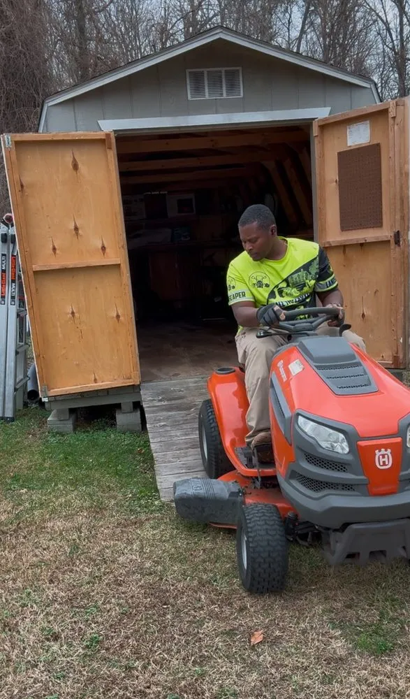 Trusted lawn mowing service experts serving Richmond, VA - Call The Cavalry Lawn Service