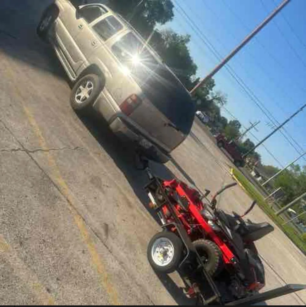 Trusted lawn care service in New Orleans, LA by Call Ya Boy