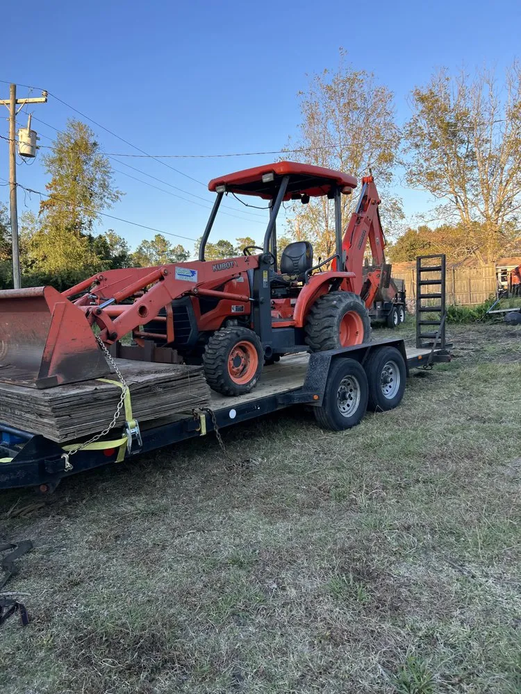 Reliable yard cleanup service in Manteo, NC by Callahan's Landscape Management