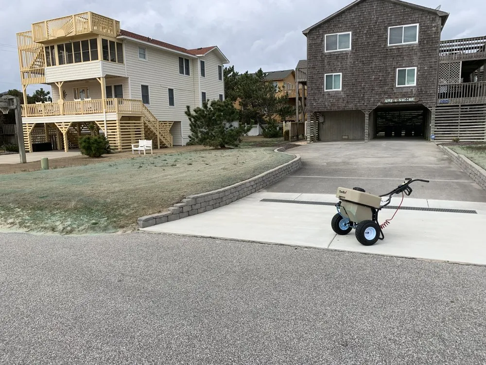 Affordable landscaping services experts serving Manteo, NC - Callahan's Landscape Management