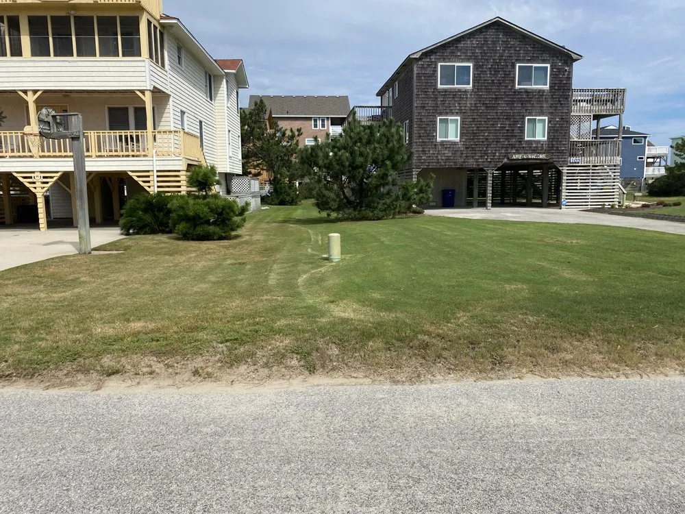 Local yard maintenance experts serving Manteo, NC - Callahan's Landscape Management