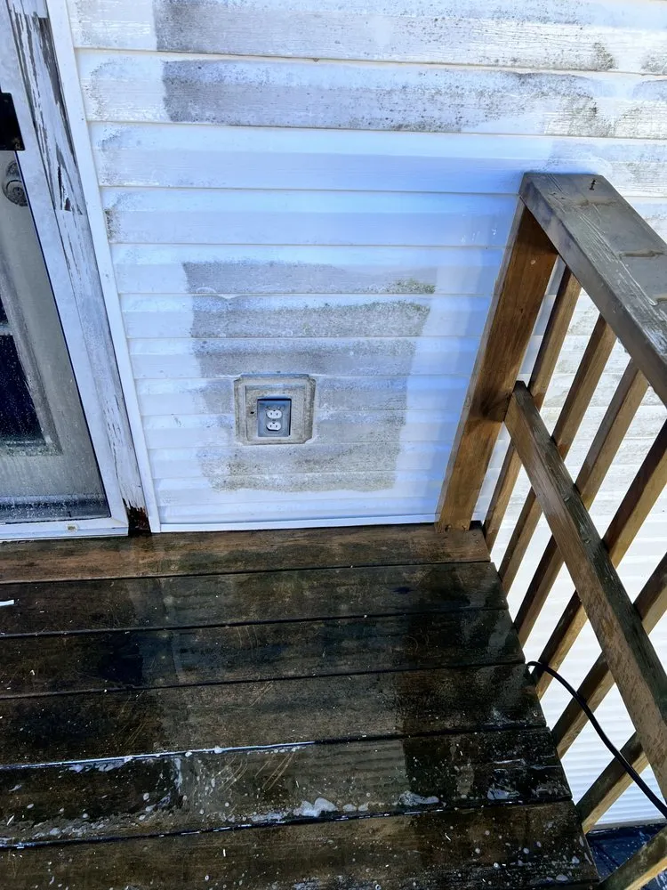 Custom yard maintenance in Saint Albans, WV - Callinan Pressure Washing & Lawn care