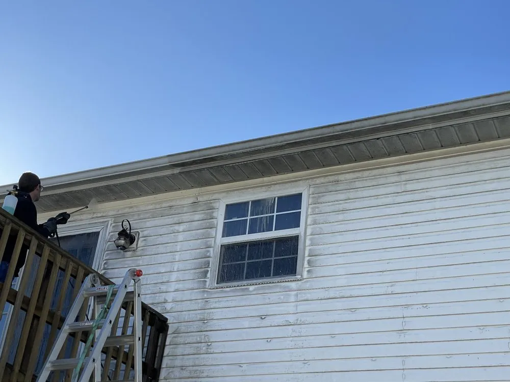 Custom lawn care service experts serving Saint Albans, WV - Callinan Pressure Washing & Lawn care