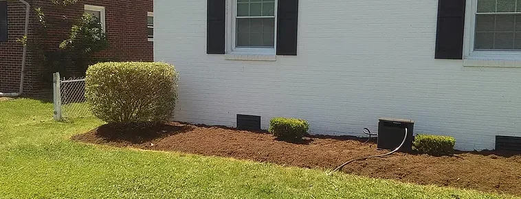 Top-rated yard cleanup service for residential properties in Hampton, VA by Calloways Landscaping