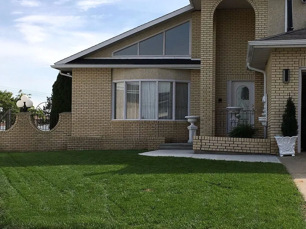 Expert residential landscaping for homes in Philadelphia, PA by Callowhill Lawn Care