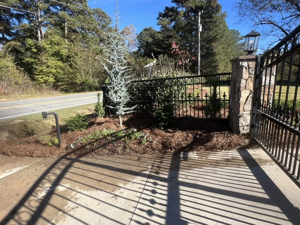 Custom garden landscaping in Acworth, GA - Calmo solution landscape LLC