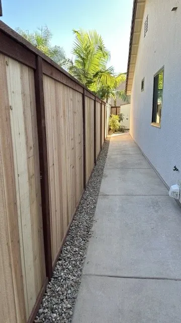 Professional yard maintenance for beautiful yards across Encinitas, CA - Calmo’s Landscape