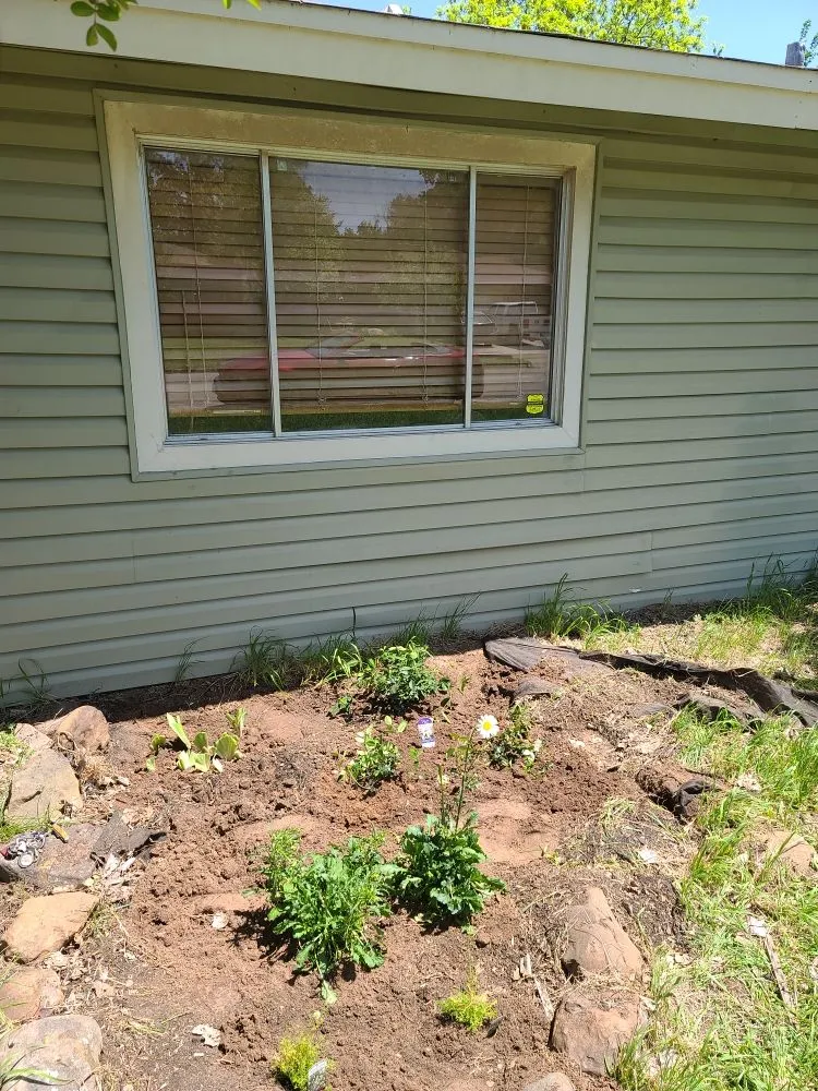 Expert garden landscaping experts serving Sherman, TX - CalRod Lawn Services