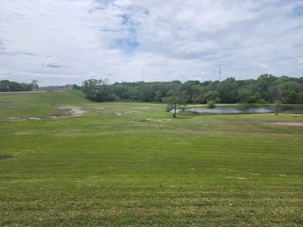 Custom lawn care service in Sherman, TX by CalRod Lawn Services