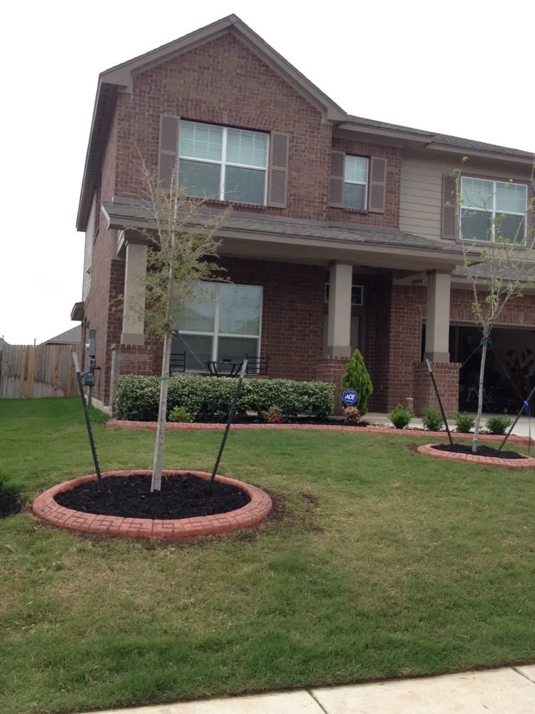 Trusted yard cleanup service in Abilene, TX by Calton Custom Curbing