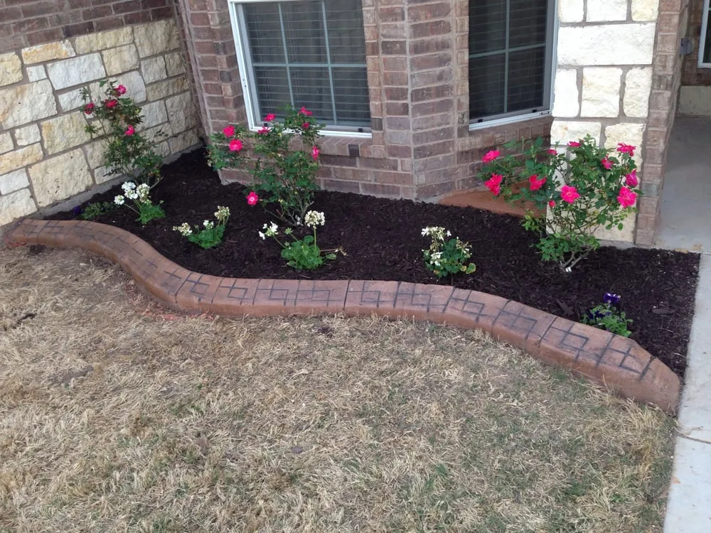 Trusted lawn mowing service in Abilene, TX by Calton Custom Curbing