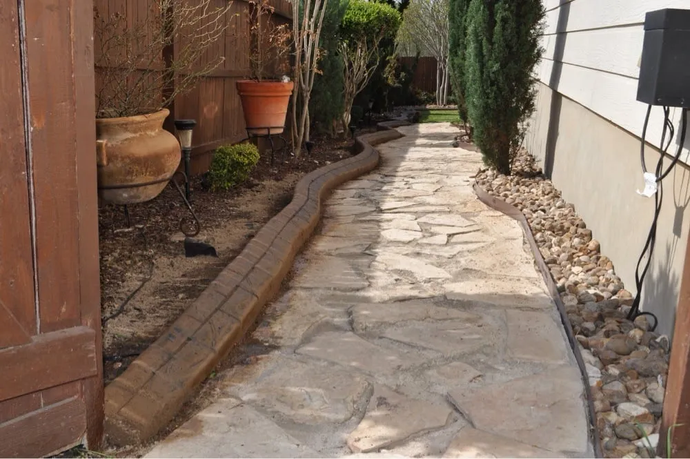 Top-rated yard maintenance in Abilene, TX - Calton Custom Curbing