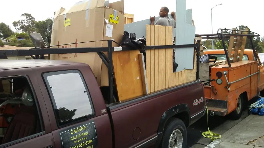 Top-rated yard cleanup service in Vallejo, CA by Calvin's Call & Hall