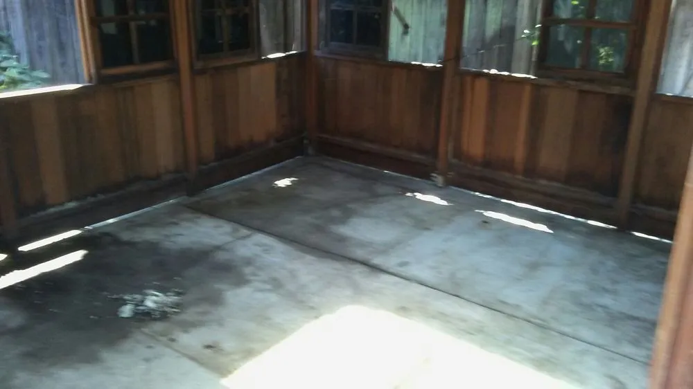 Local yard maintenance in Vallejo, CA - Calvin's Call & Hall