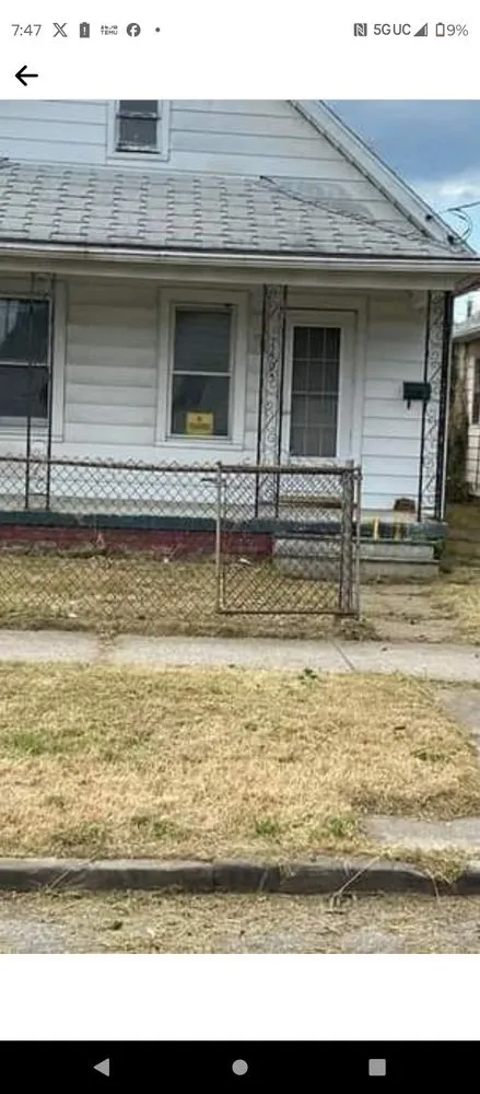 Trusted lawn care service in Toledo, OH - Calvin's Lawn Service & More