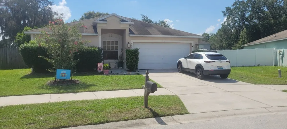 Trusted outdoor landscaping in Tampa Bay, FL - Calvin's Mowing Service