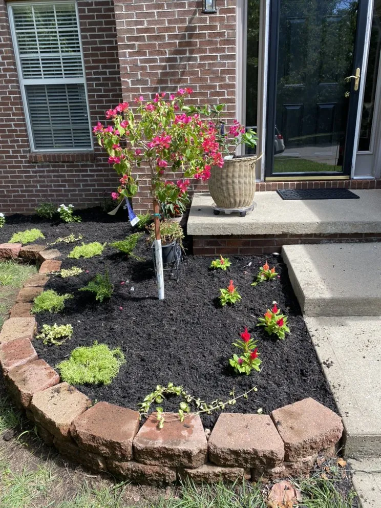 Reliable garden landscaping experts serving Danville, KY - Calvo’s Tree Service & Landscape