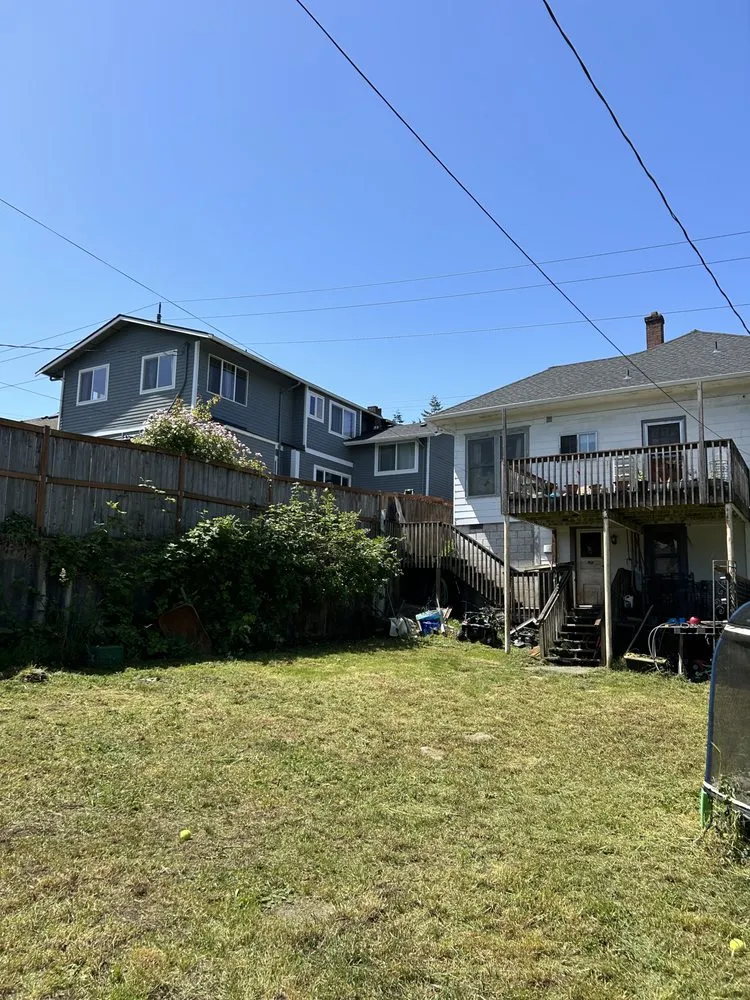 Affordable lawn care service in Federal Way, WA - Cam Kutz