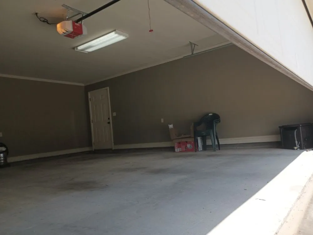 Professional yard maintenance in Kaplan, LA by Camacho Home Improvements