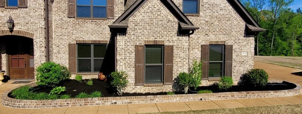 Local yard cleanup service in Memphis, TN - Camacho Lawn Care