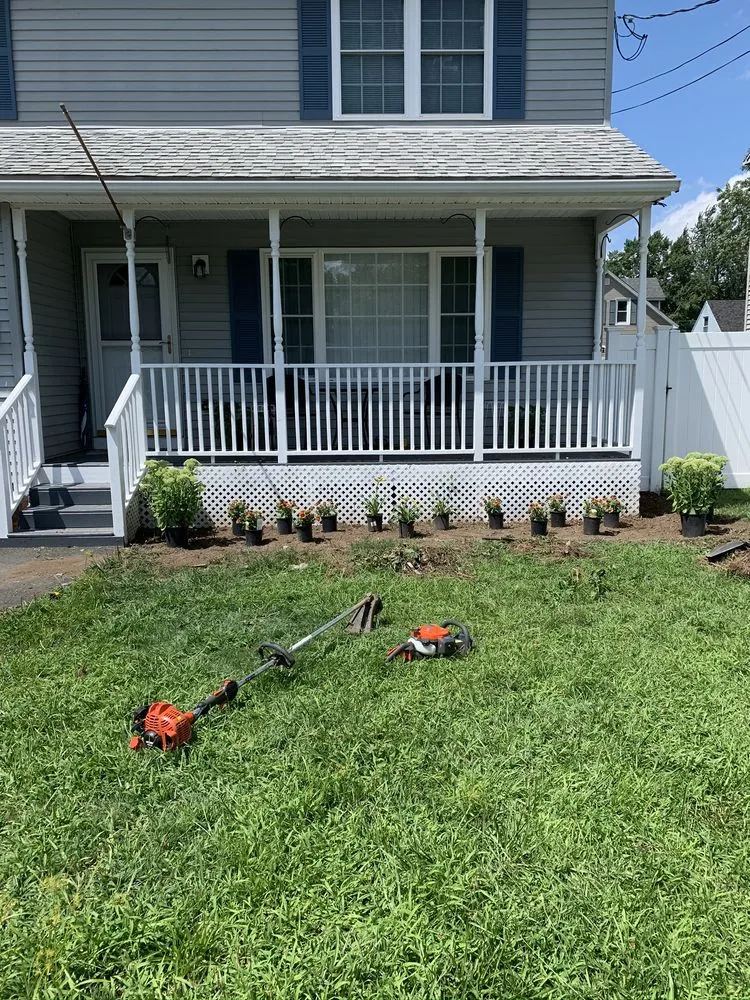 Top-rated outdoor landscaping experts serving Chicopee, MA - Camacho Lawns and Landscapes