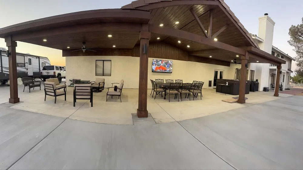 Top-rated lawn mowing service with custom design across Barstow, CA - Camacho Prolific Renovations