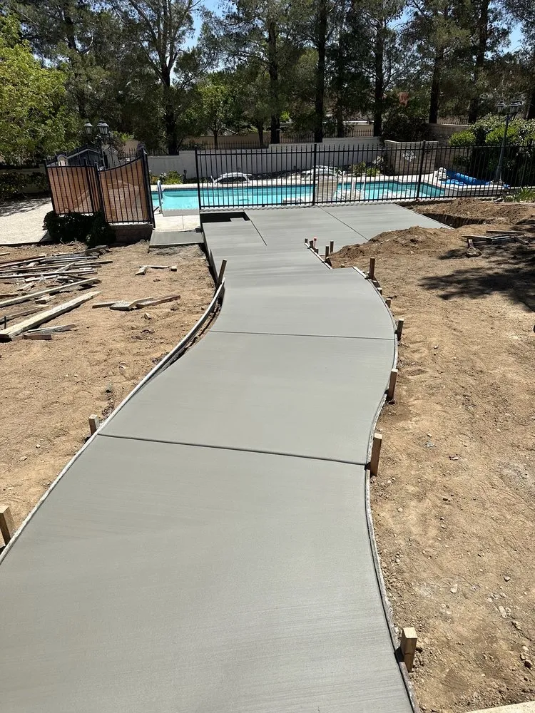 Reliable lawn care service in Lancaster, CA - Camarena Landscapes