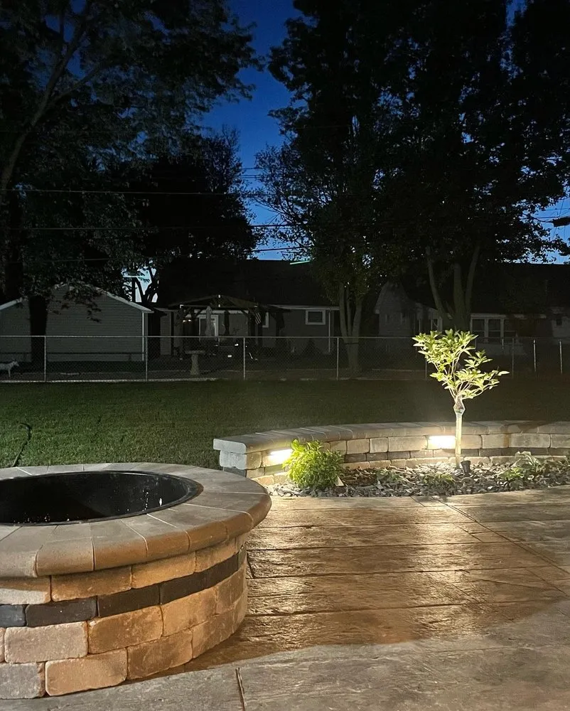 Custom lawn care service in Oak Lawn, IL by Camargo Landscaping