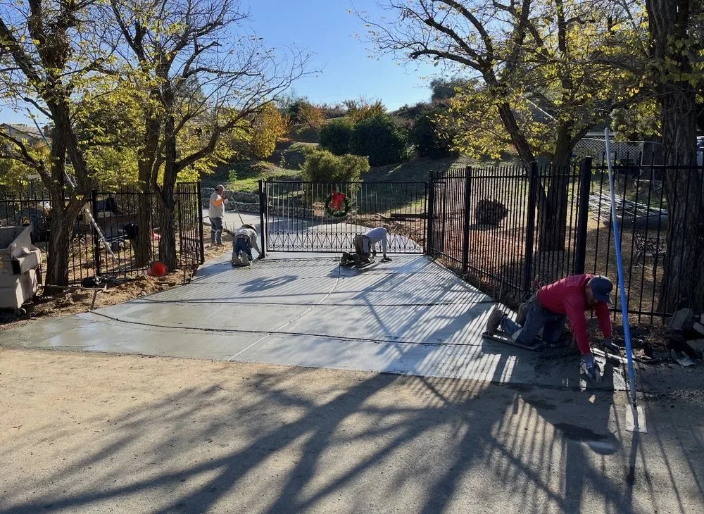 Professional lawn mowing service in Redlands, CA - Camarillo Concrete Construction