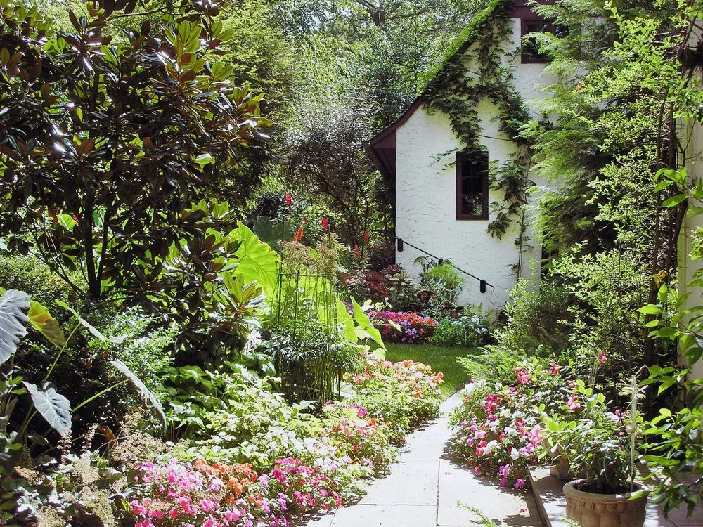 Expert residential landscaping for residential properties across Tenafly, NJ - Camberly Gardens