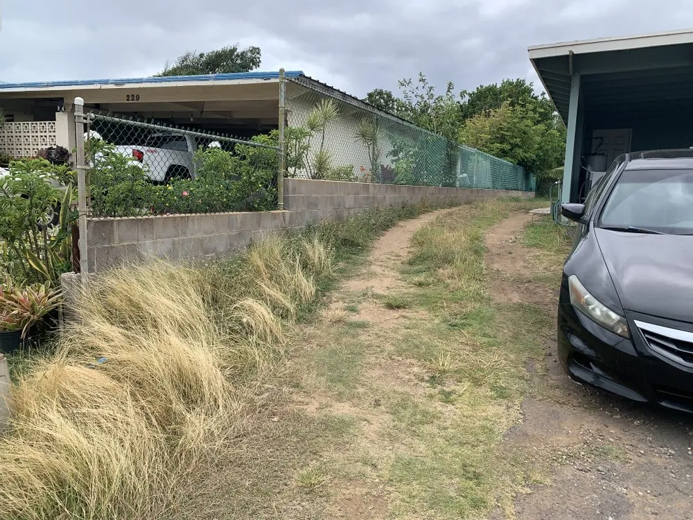 Custom lawn mowing service in Maui, HI - Cambra Cutz