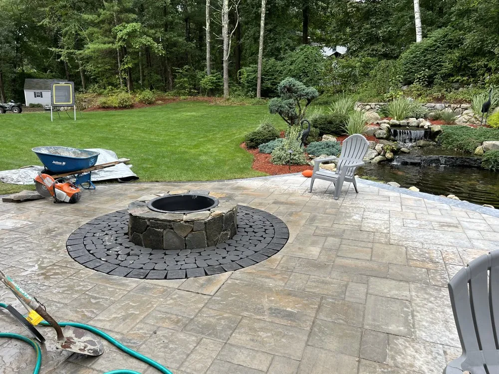 Local lawn mowing service in Londonderry, NH by Camco Landscaping