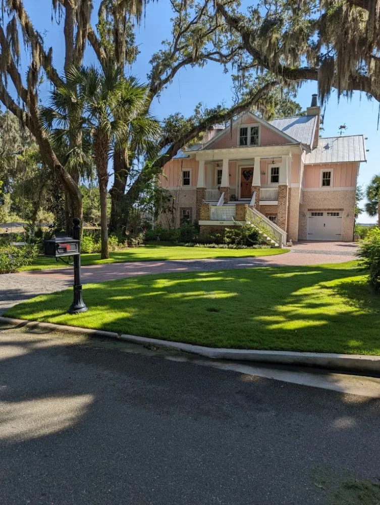 Professional landscape design in St Marys, GA by Camden County Cuts