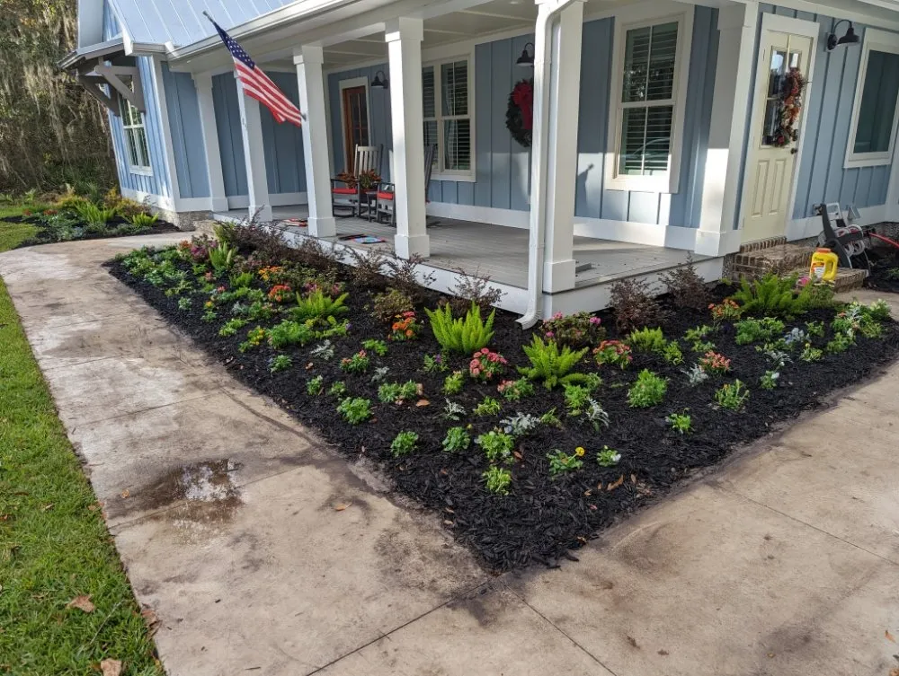 Custom outdoor landscaping experts serving St Marys, GA - Camden County Cuts