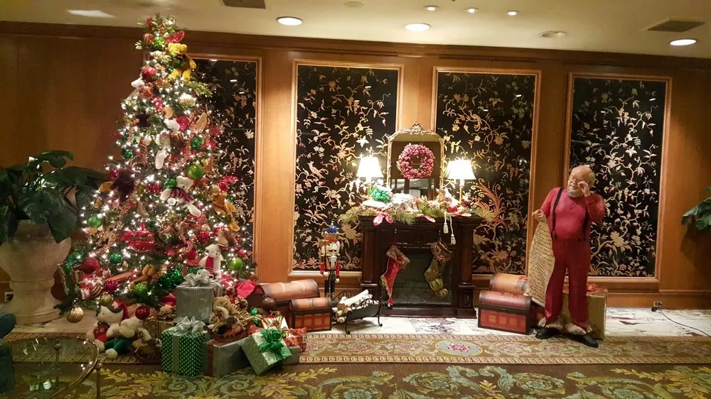 Custom lawn mowing service in Seattle, WA - Camden Gardens