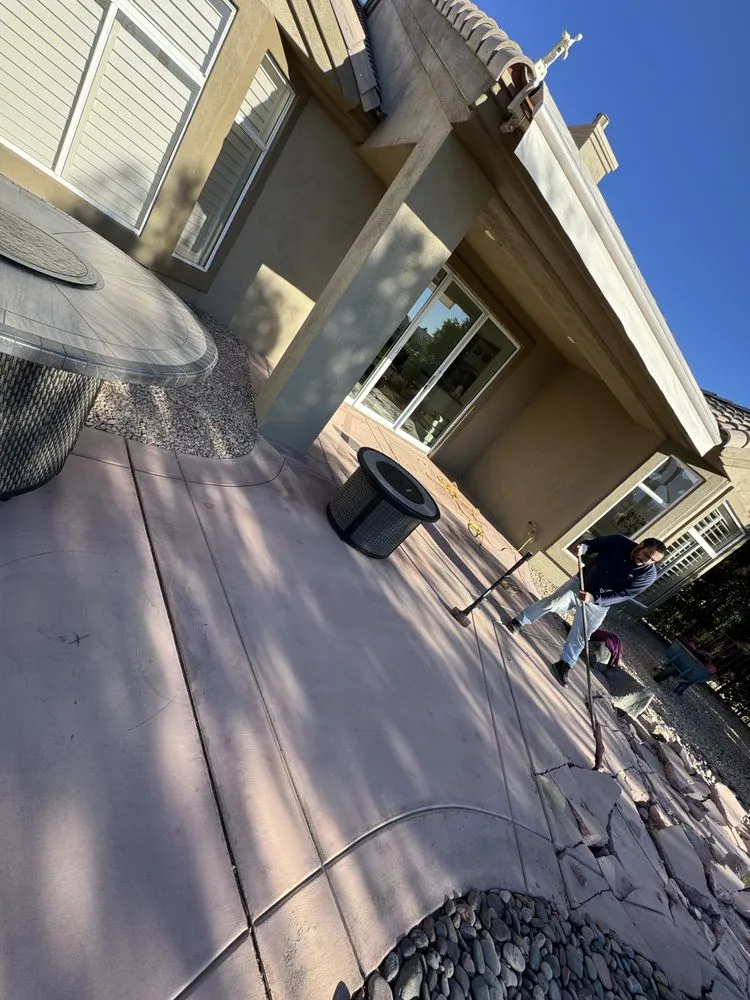 Reliable yard maintenance for year-round maintenance across Palm Springs, CA - Camel Desert Landscape