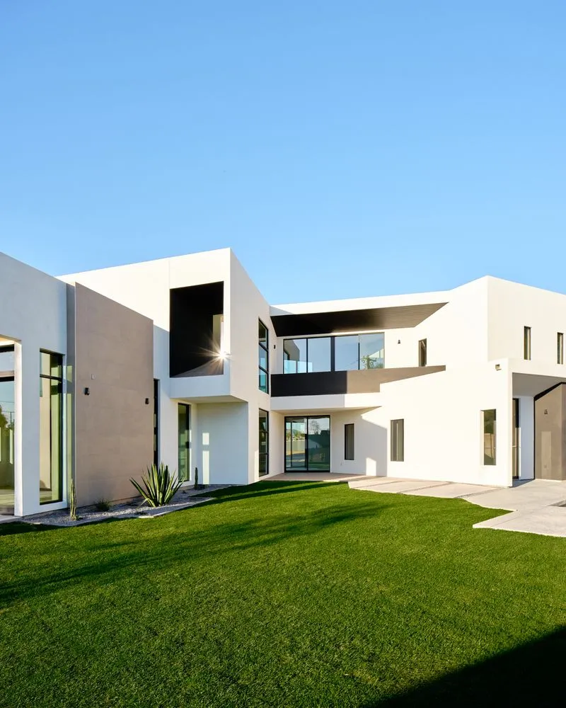 Local residential landscaping in Scottsdale, AZ - Camelback Hardscapes