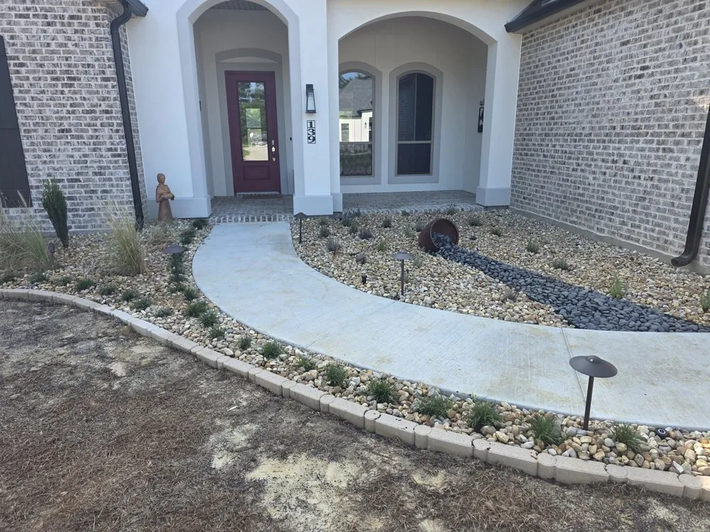 Local yard cleanup service experts serving Slidell, LA - Camellia Creek Landscape