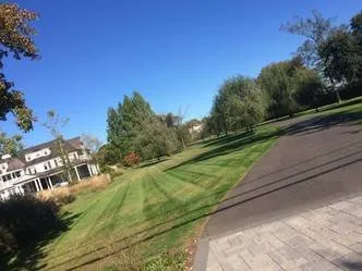 Professional yard maintenance in Cliffwood, NJ - Cameron Landscaping