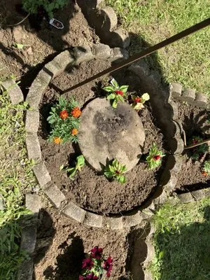 Cameron Smith Landscaping Logo