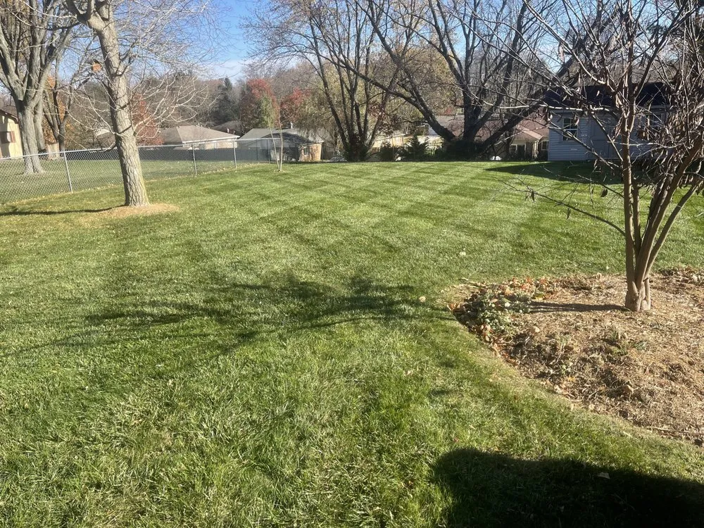Custom garden landscaping in Dayton, OH by Cameron’s Lawnscaping Service