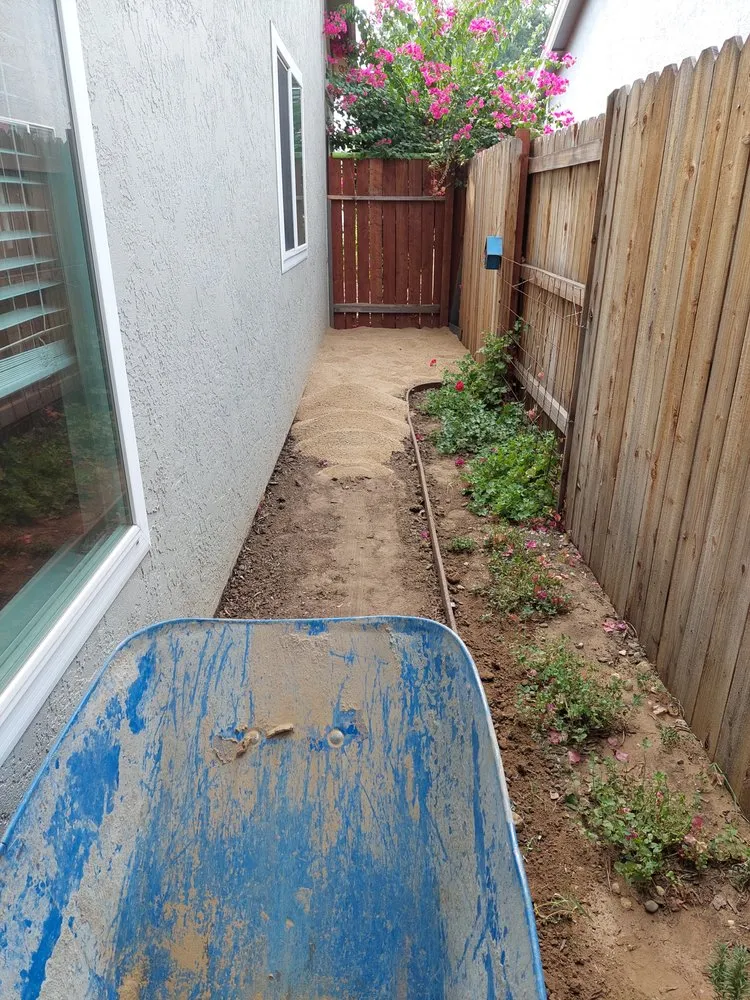 Expert garden landscaping experts serving Rancho Cordova, CA - Camilas Landscape