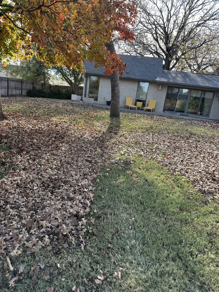 Expert lawn care service experts serving Oklahoma City, OK - Campbell & Sons Lawn Services