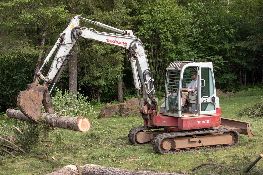 Reliable yard cleanup service for year-round maintenance across Camas, WA - Campbell Excavation