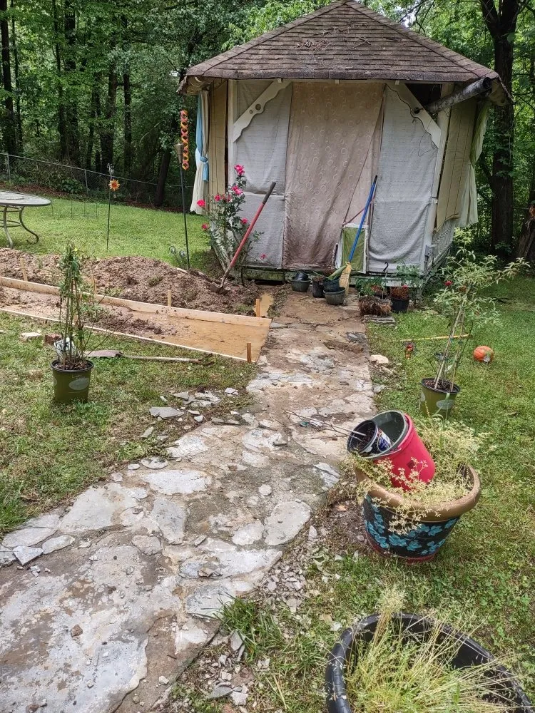 Reliable landscaping services experts serving Acworth, GA - Campbell Fencing & Landscapes