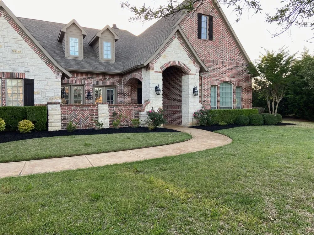 Professional yard maintenance experts serving Parker, TX - Campbell Services