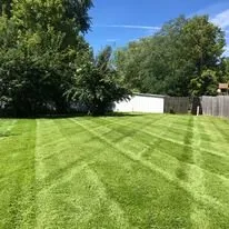 Expert garden landscaping for homes in Beaver Dam, KY by Campbell's Clean Cuts