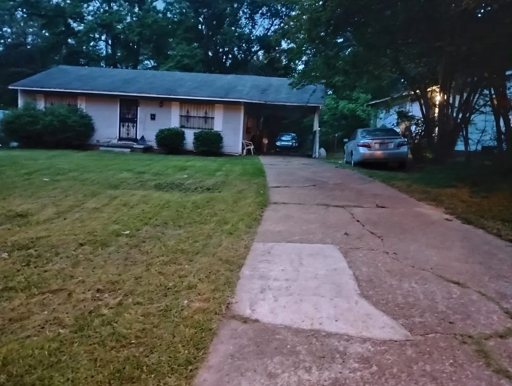 Reliable garden landscaping in Jackson, MS by Campbell's Landscaping And HVAC