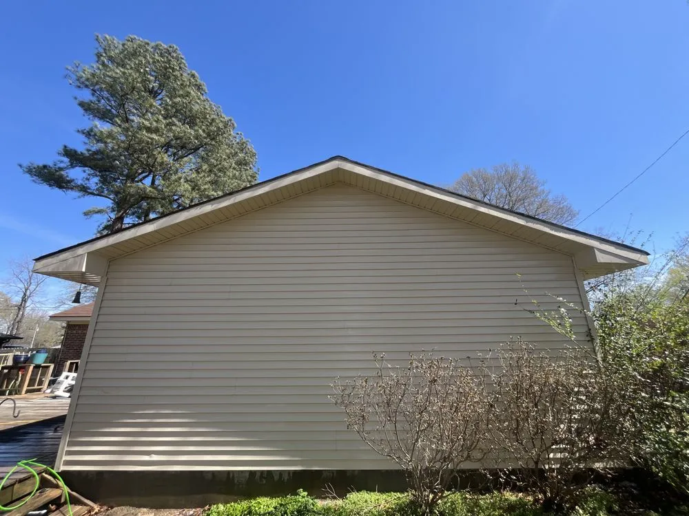 Reliable garden landscaping in Newbern, TN by Campbell’s Pressure Washing