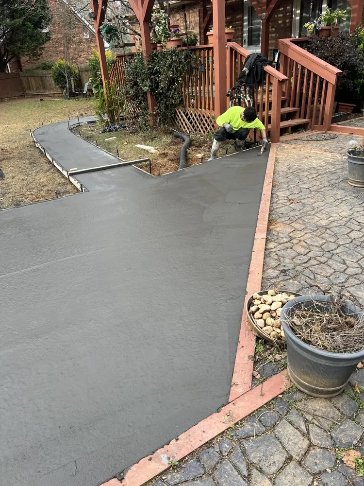 Custom landscaping services in Winston-Salem, NC - Campioncreto